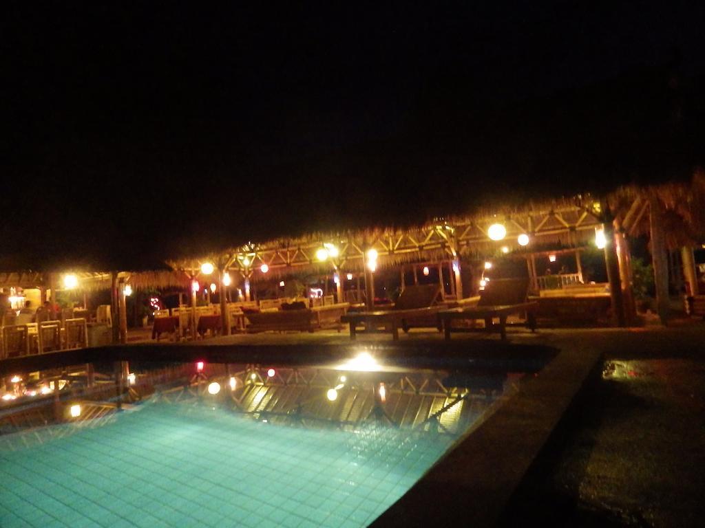 Sandy Beach Bungalows Gili Air Bagian luar foto