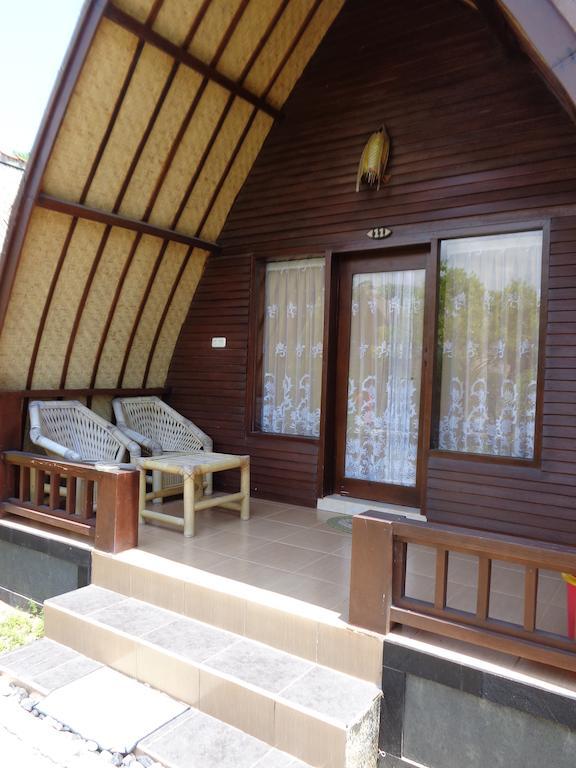 Sandy Beach Bungalows Gili Air Bagian luar foto