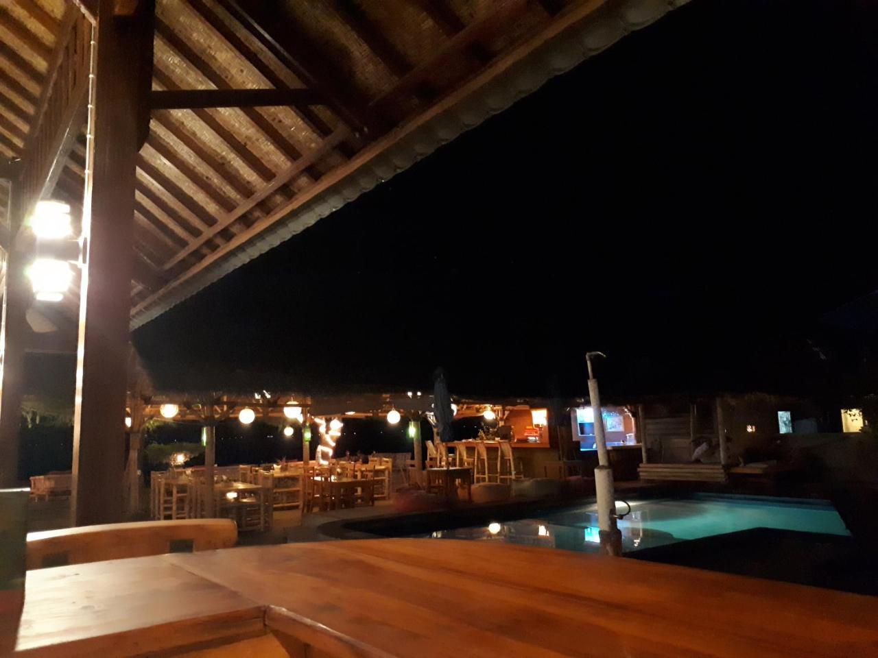 Sandy Beach Bungalows Gili Air Bagian luar foto