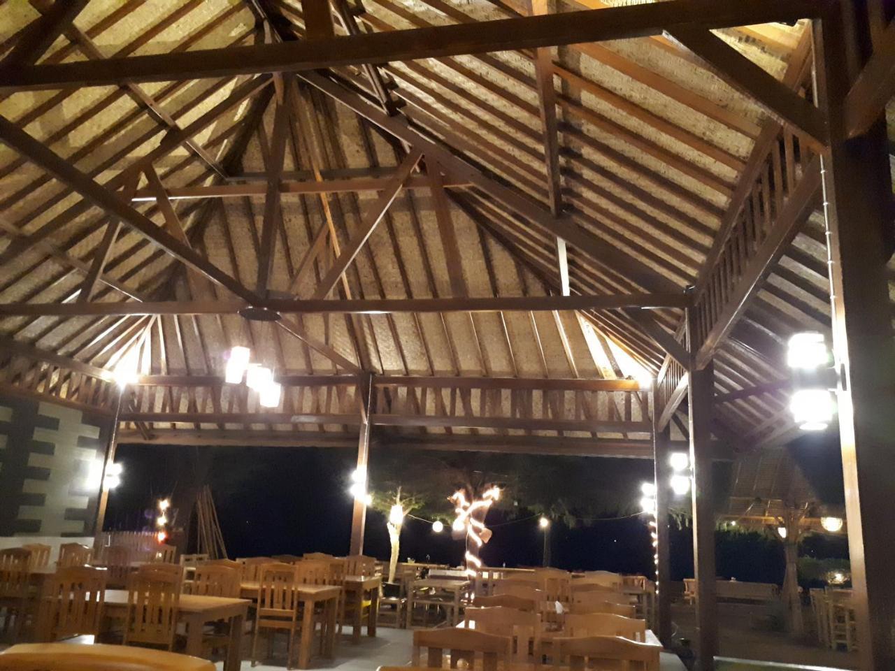 Sandy Beach Bungalows Gili Air Bagian luar foto