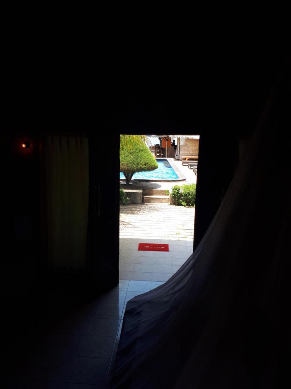 Sandy Beach Bungalows Gili Air Bagian luar foto