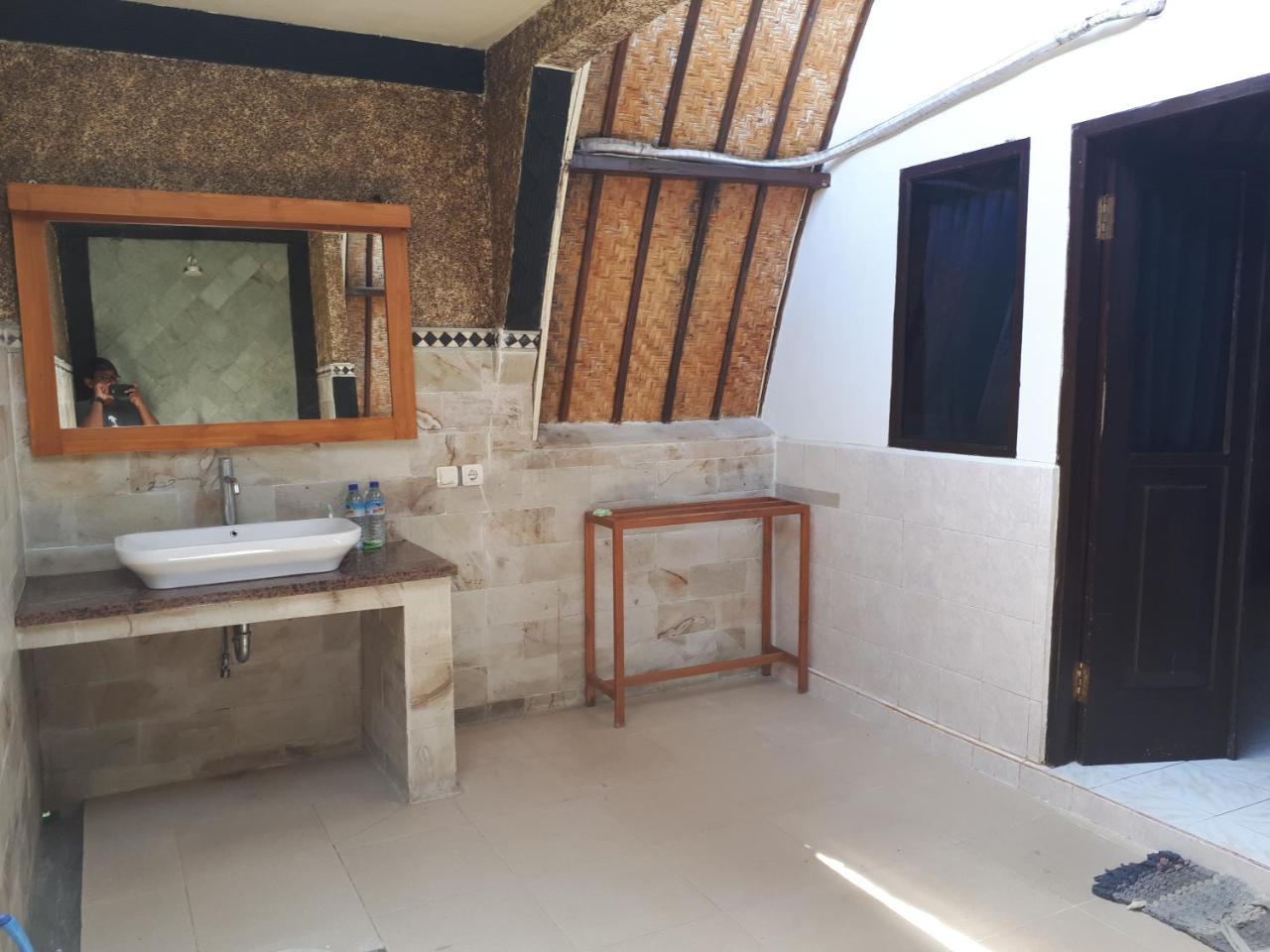 Sandy Beach Bungalows Gili Air Bagian luar foto