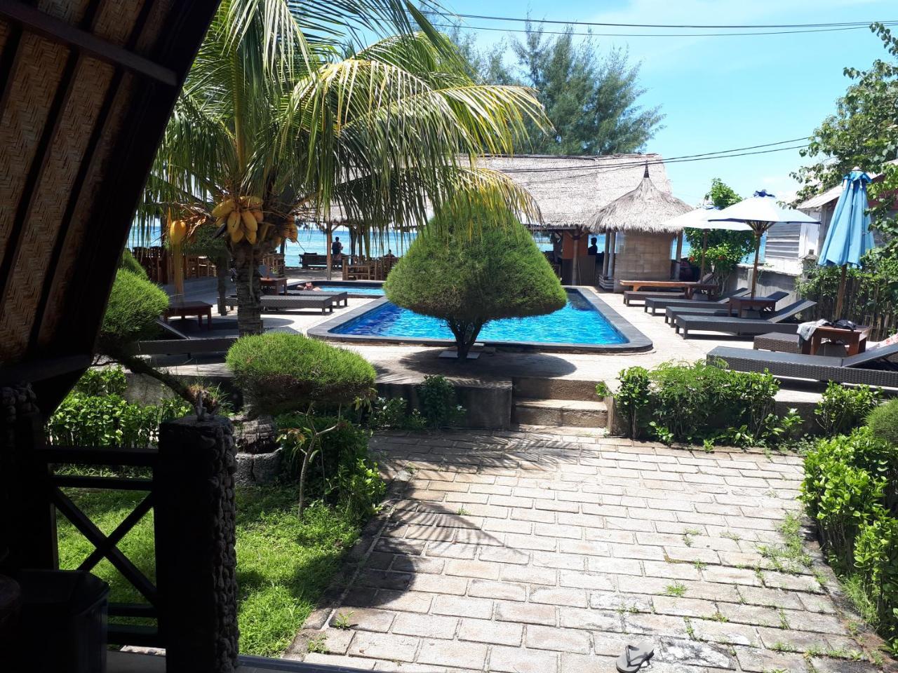 Sandy Beach Bungalows Gili Air Bagian luar foto