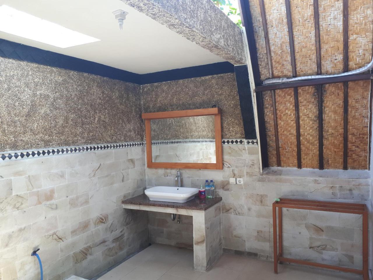 Sandy Beach Bungalows Gili Air Bagian luar foto